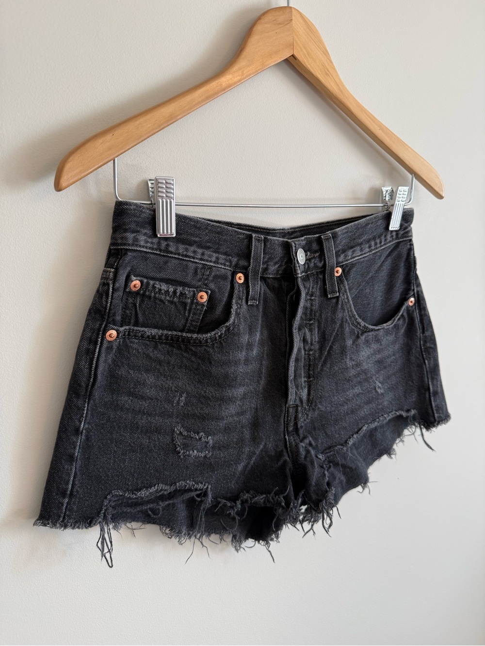 LEVIS 501 SHORTS - Picture 3 of 7